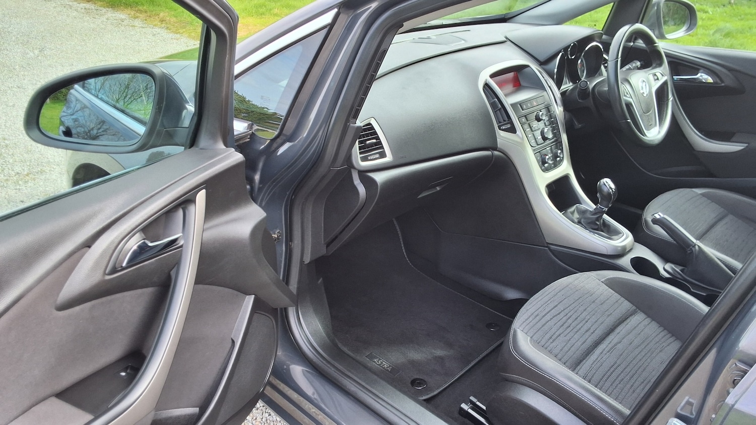 Used Vauxhall Astra 2014 for sale - 77782100: Photo 20