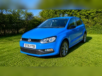 Used Volkswagen Polo 2015 for sale - 78489633: Photo