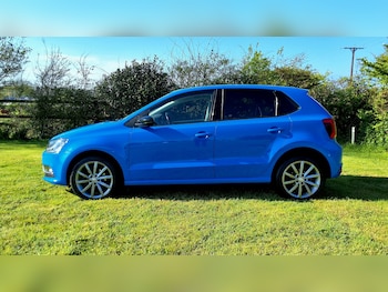 Used Volkswagen Polo 2015 for sale - 78489633: Photo