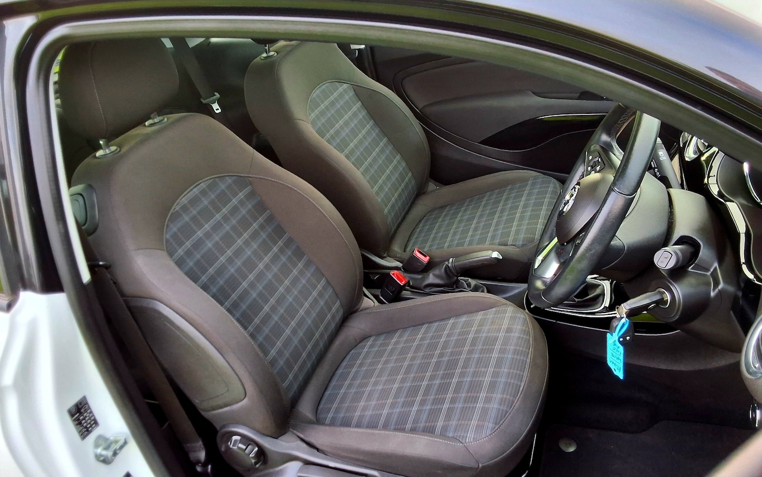 Used Vauxhall ADAM 2015 for sale - 76515146: Photo 18