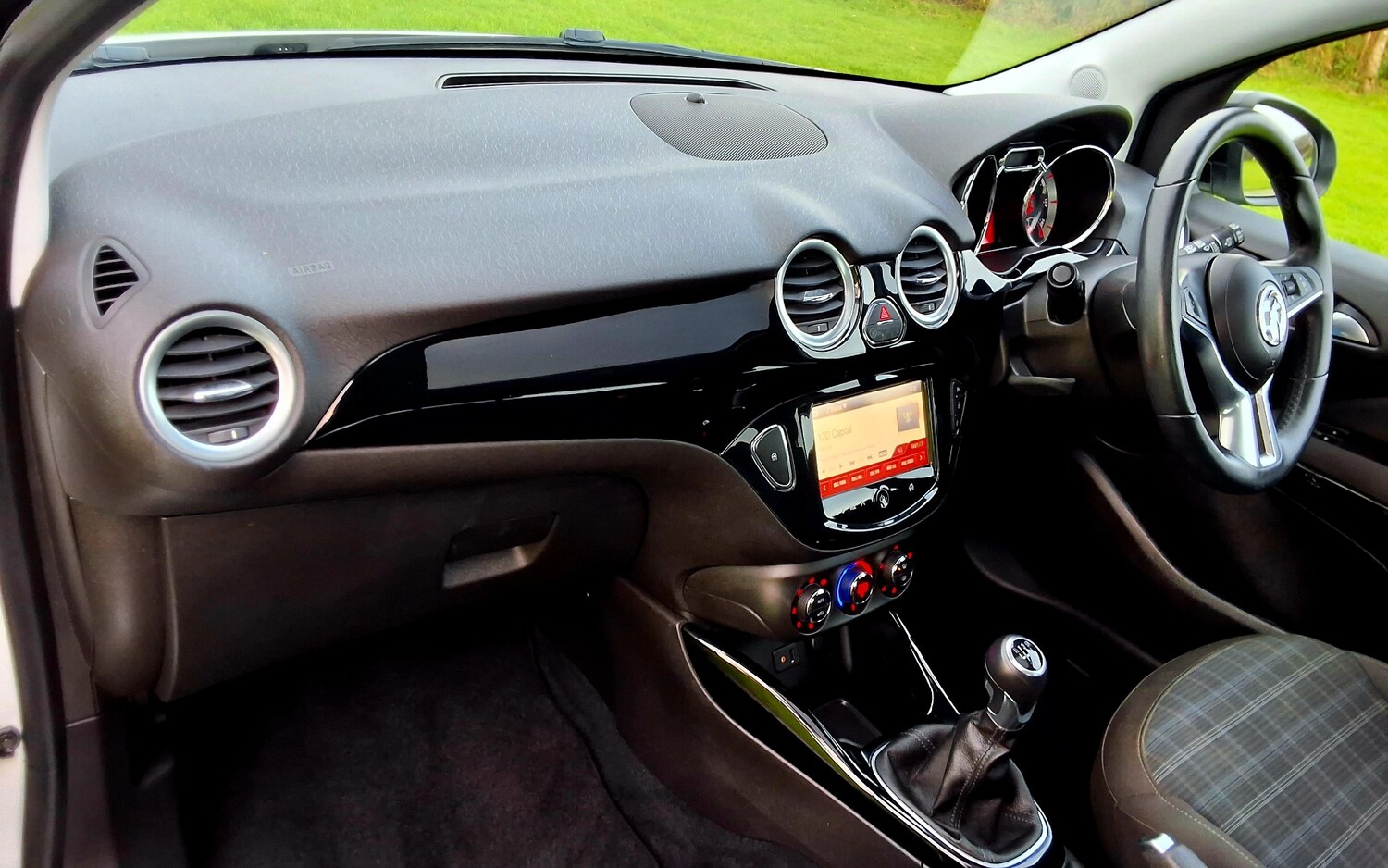 Used Vauxhall ADAM 2015 for sale - 76515146: Photo 21