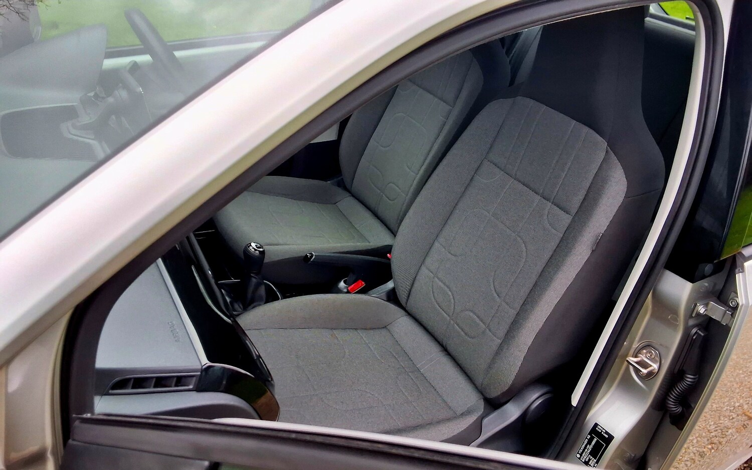 Used Volkswagen up! 2015 for sale - 76543110: Photo 24