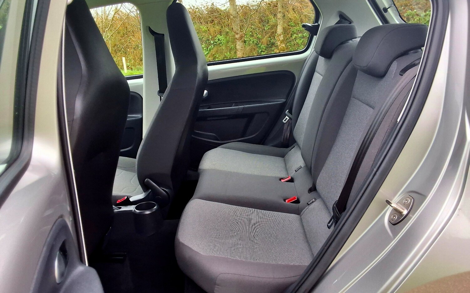 Used Volkswagen up! 2015 for sale - 76543110: Photo 25