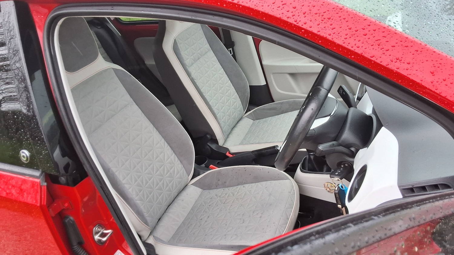 Used Volkswagen up! 2017 for sale - 77409648: Photo 21