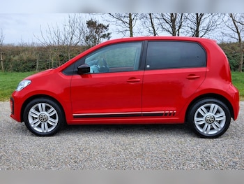 Used Volkswagen up! 2017 for sale - 77409648: Photo