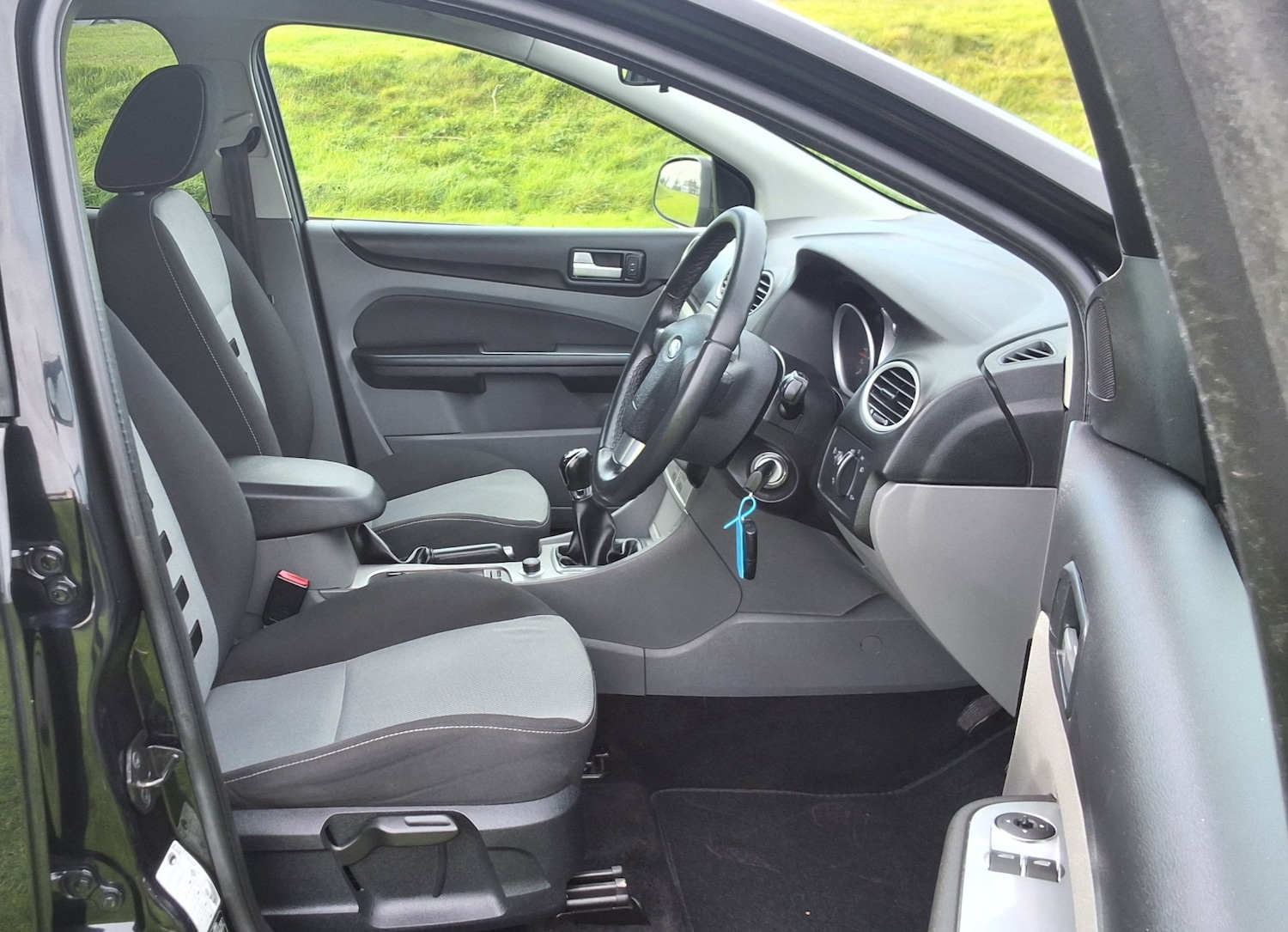 Used Ford Focus 2010 for sale - 78183232: Photo 18