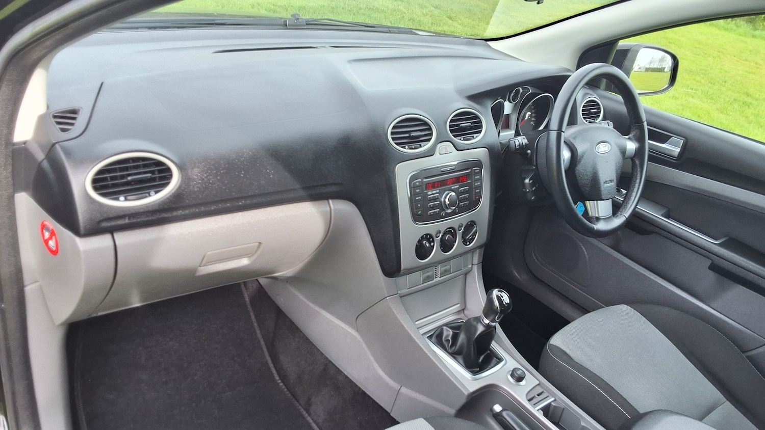 Used Ford Focus 2010 for sale - 78183232: Photo 20