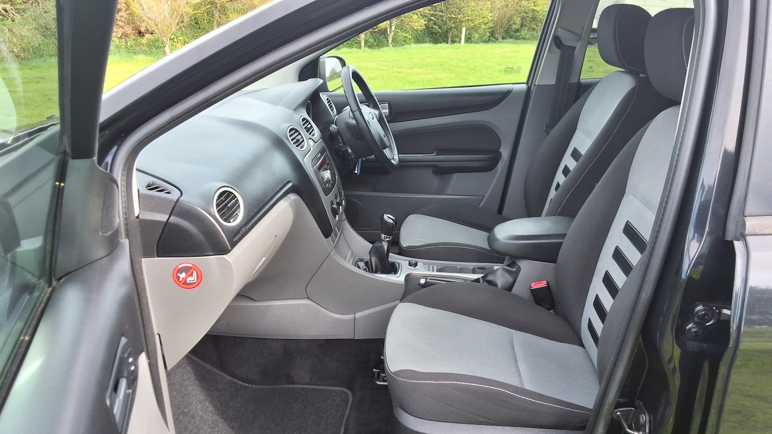 Used Ford Focus 2010 for sale - 78183232: Photo 22