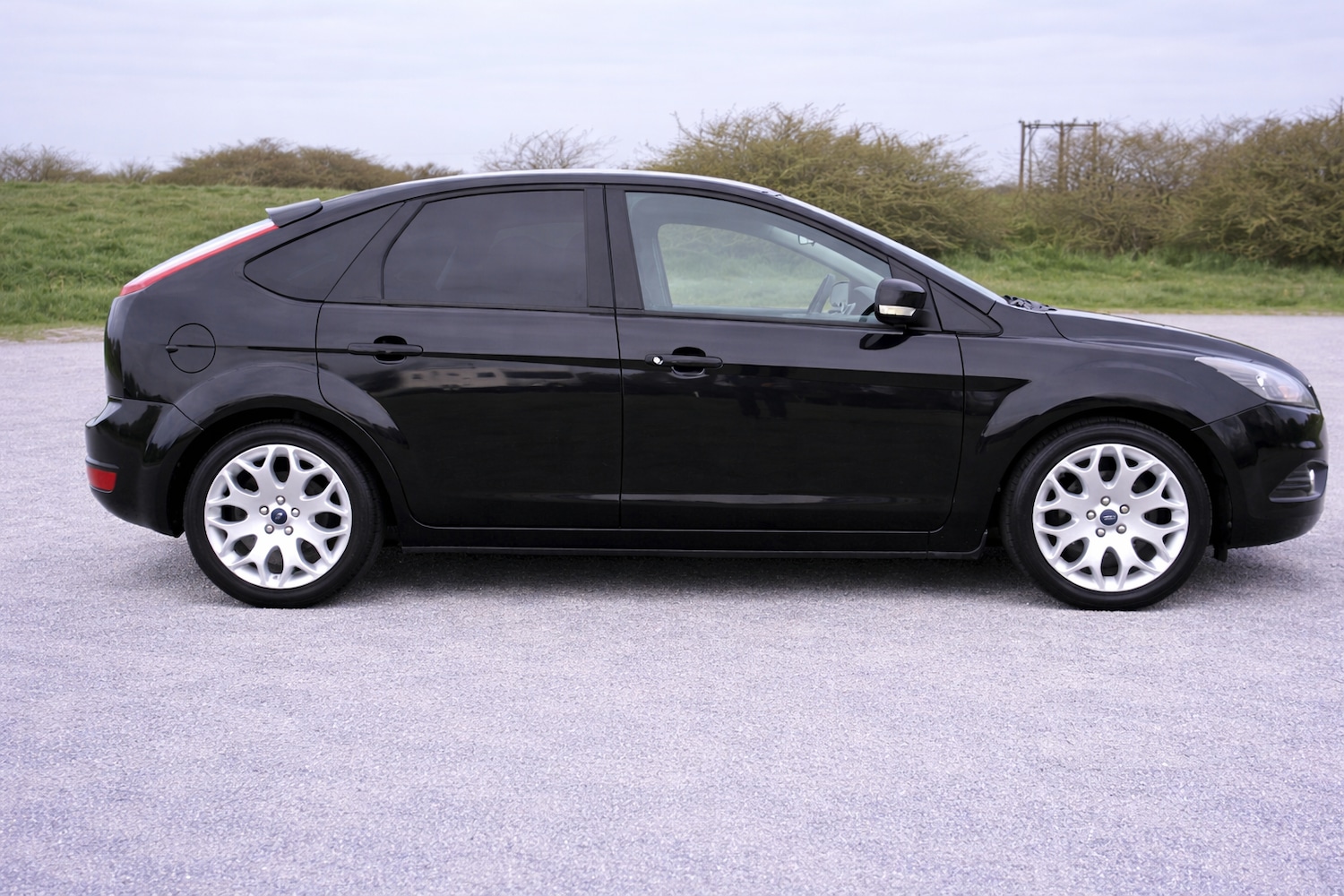 Used Ford Focus 2010 for sale - 78183232: Photo 4