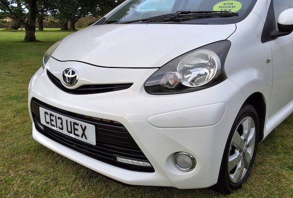 Used Toyota AYGO 2013 for sale - 75365817: Photo 11