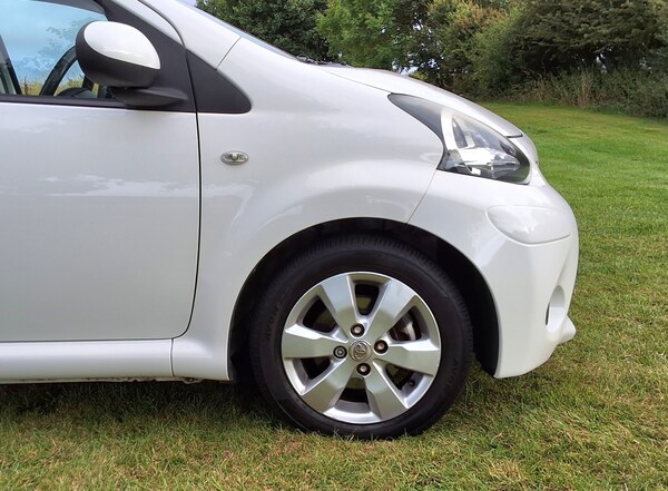 Used Toyota AYGO 2013 for sale - 75365817: Photo 12