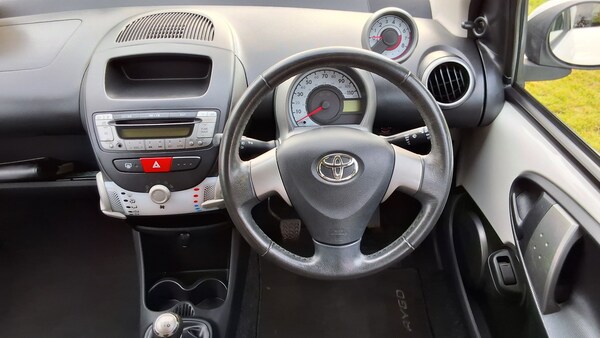 Used Toyota AYGO 2013 for sale - 75365817: Photo 17