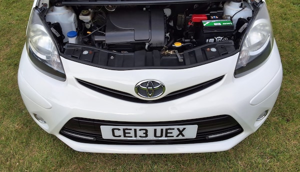 Used Toyota AYGO 2013 for sale - 75365817: Photo 23