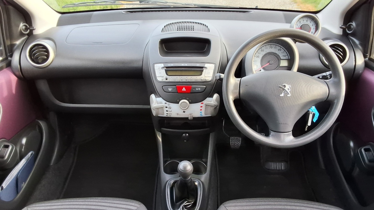 Used Peugeot 107 2014 for sale - 77536126: Photo 16