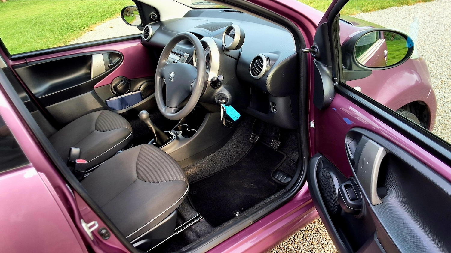 Used Peugeot 107 2014 for sale - 77536126: Photo 19