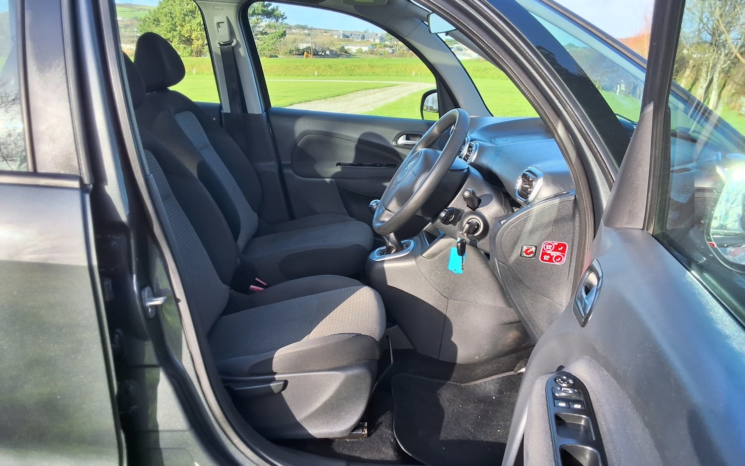 Used Citroen C3 Picasso 2014 for sale - 76799556: Photo 20