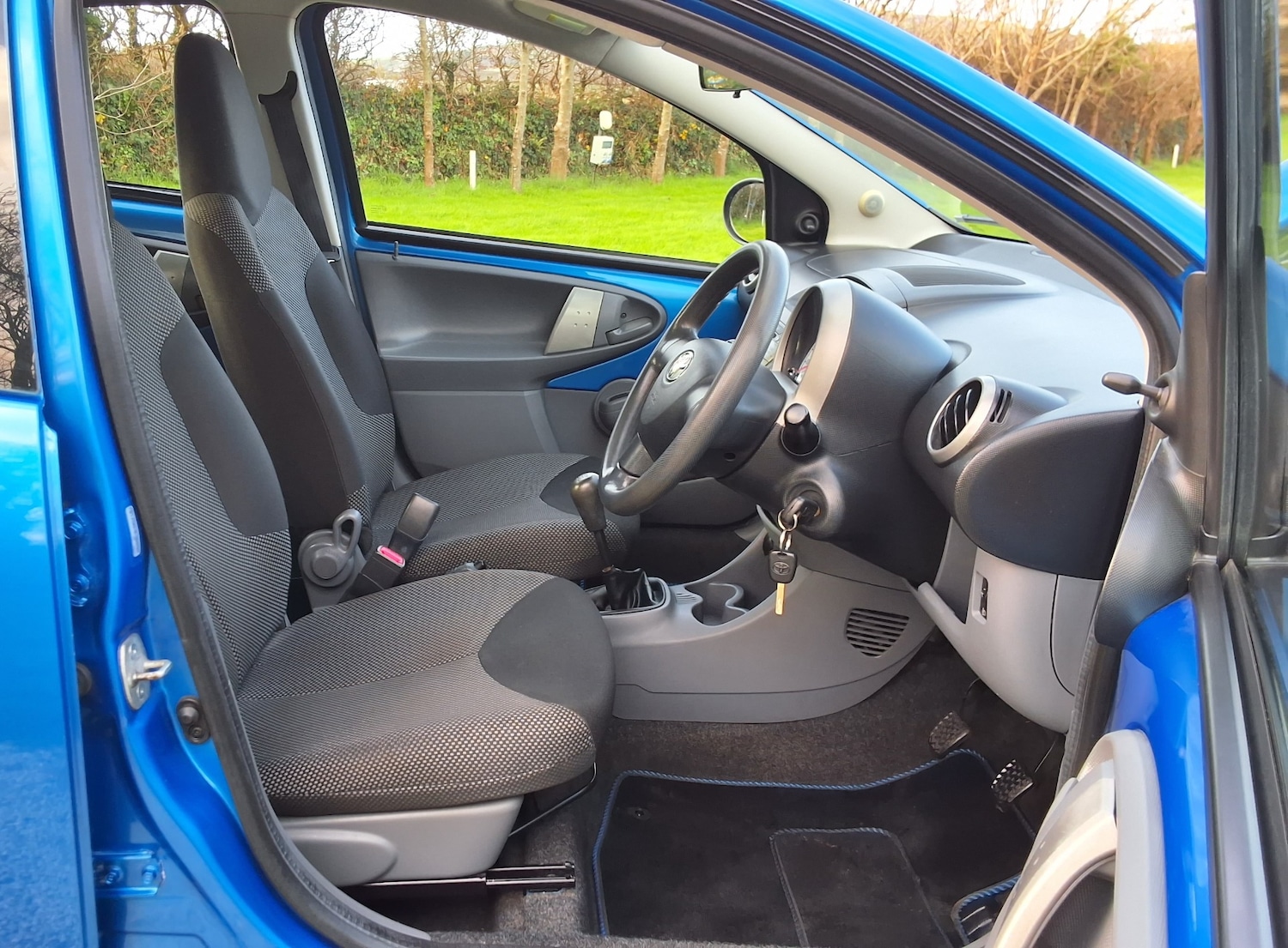 Used Toyota AYGO 2010 for sale - 76933347: Photo 17