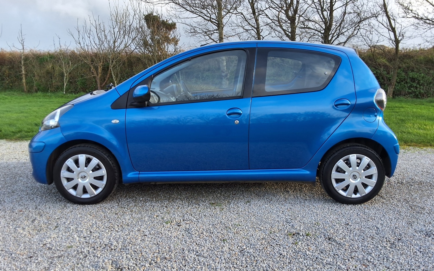 Used Toyota AYGO 2010 for sale - 76933347: Photo 3