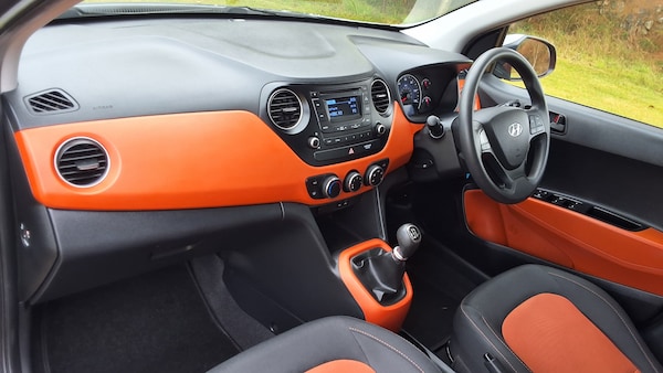 Used Hyundai i10 2015 for sale - 75672855: Photo 18