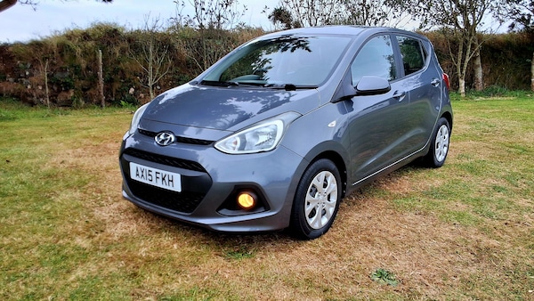 Used Hyundai i10 2015 for sale - 75672855: Photo 2