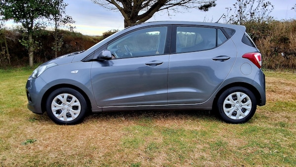 Used Hyundai i10 2015 for sale - 75672855: Photo 3
