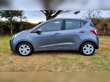 Used Hyundai i10 2015 for sale - 75672855: Photo