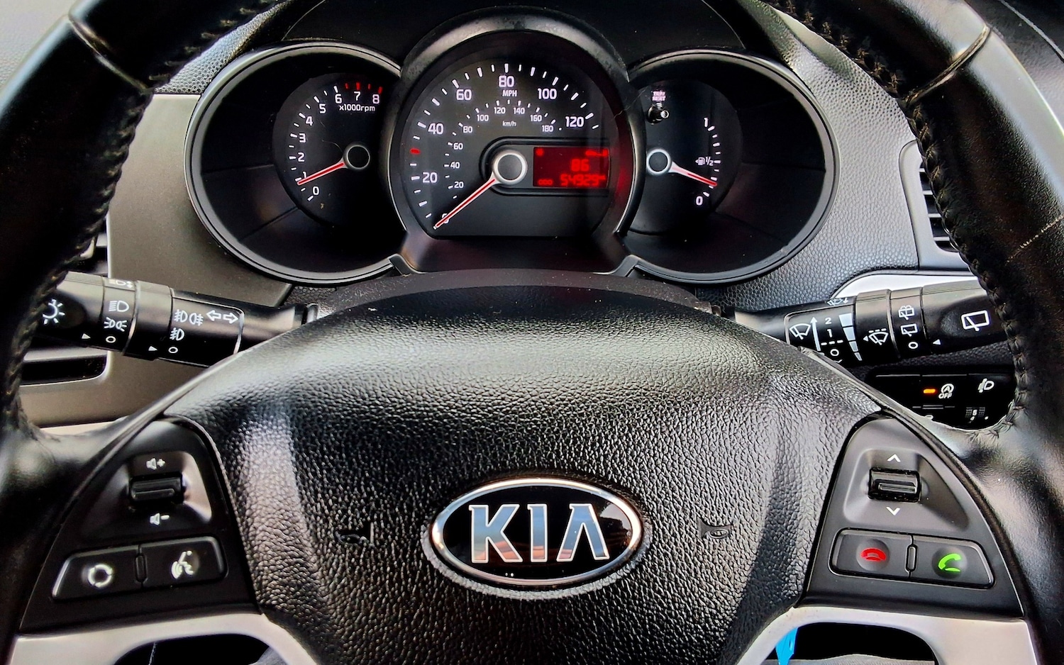 Used Kia Picanto 2013 for sale - 76638605: Photo 14