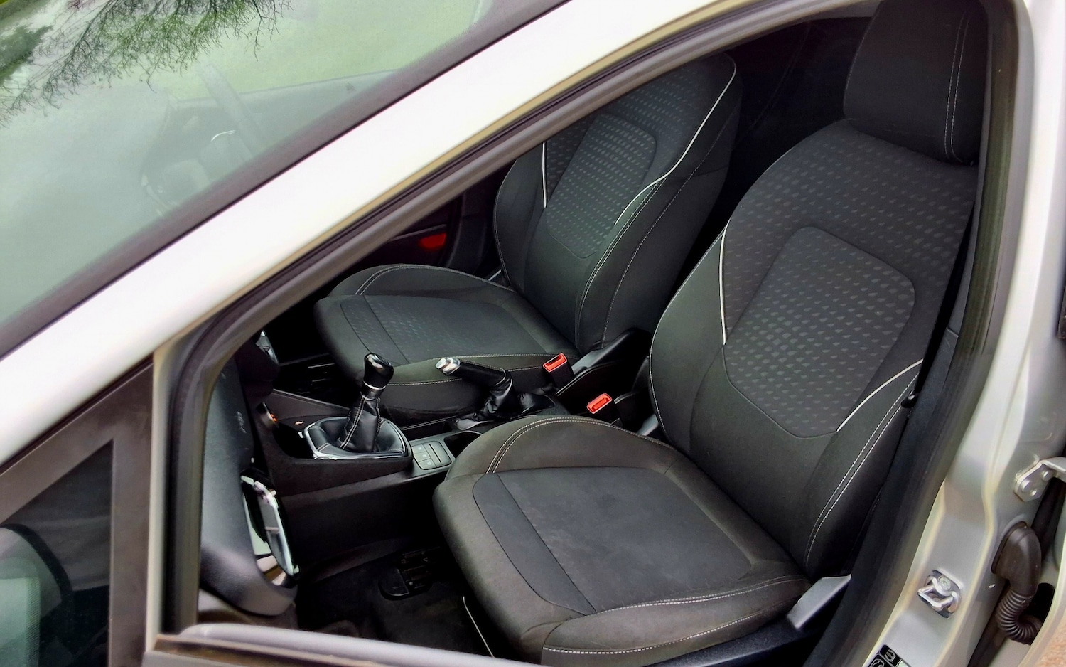 Used Ford Fiesta 2018 for sale - 76707635: Photo 24