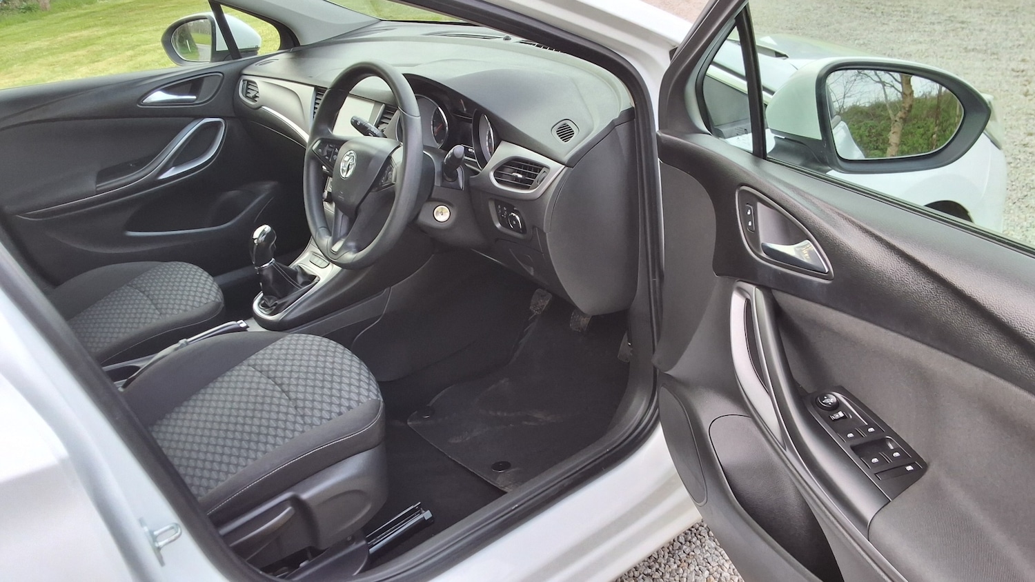 Used Vauxhall Astra 2016 for sale - 77995388: Photo 20