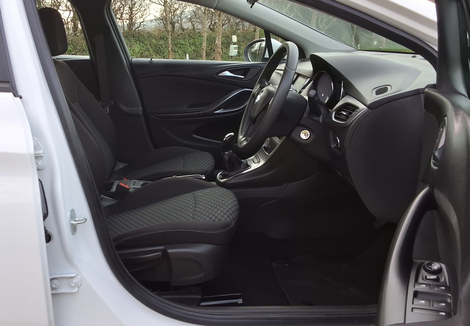 Used Vauxhall Astra 2016 for sale - 77995388: Photo 21