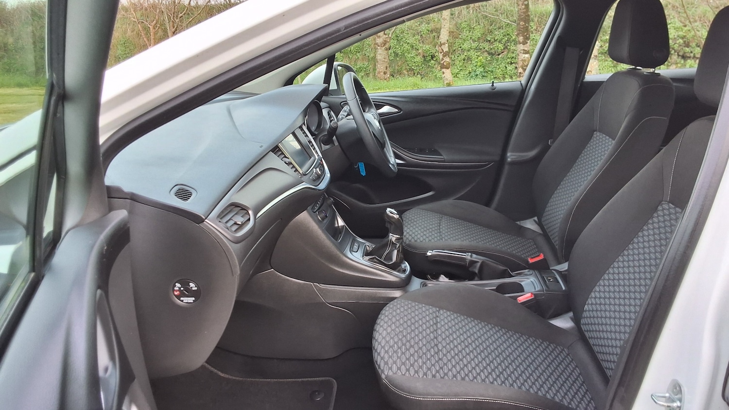 Used Vauxhall Astra 2016 for sale - 77995388: Photo 25