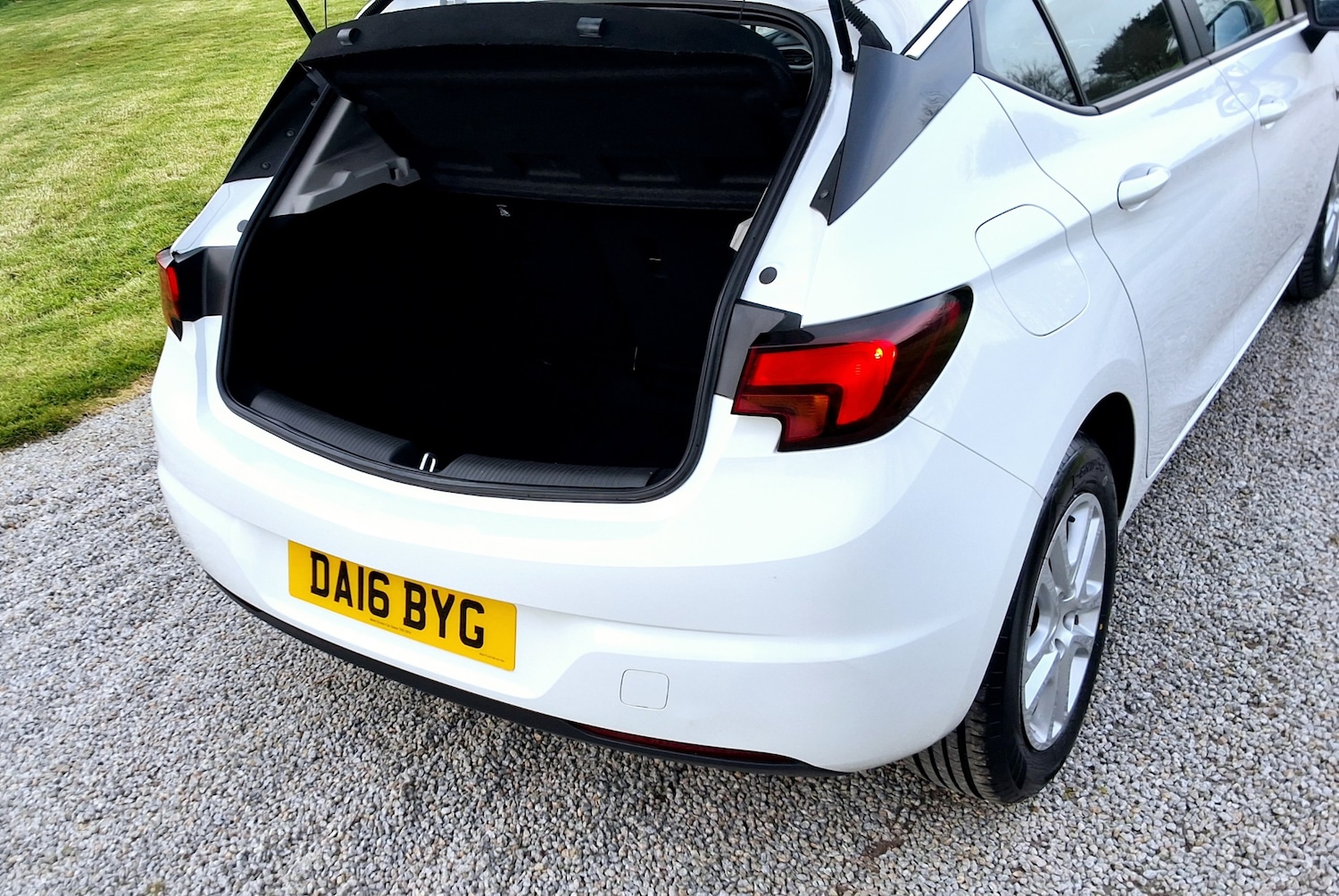 Used Vauxhall Astra 2016 for sale - 77995388: Photo 8