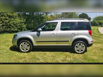 Used Skoda Yeti 2015 for sale - 79684600: Photo