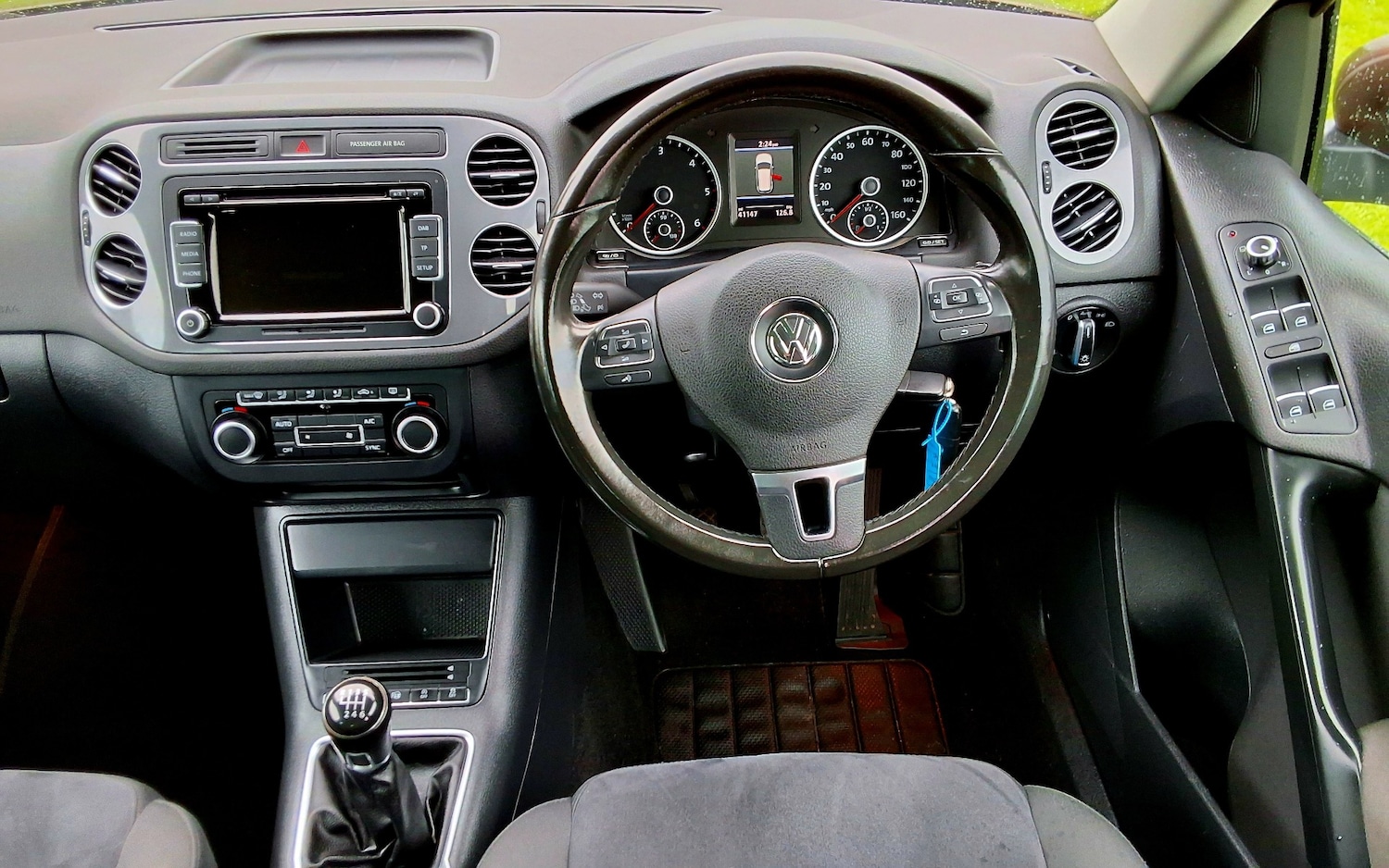 Used Volkswagen Tiguan 2013 for sale - 76347400: Photo 16