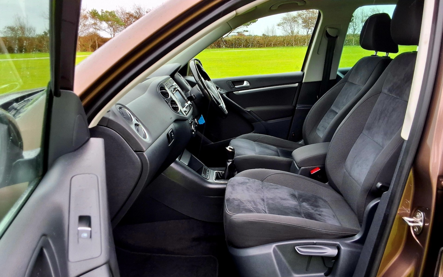 Used Volkswagen Tiguan 2013 for sale - 76347400: Photo 25