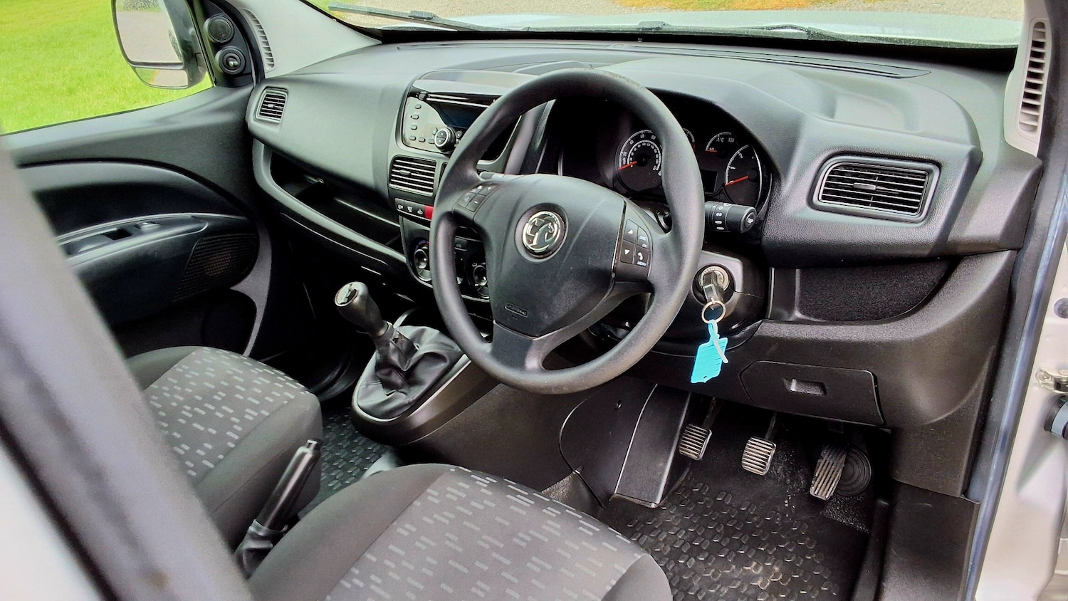 Used Vauxhall Combo 2016 for sale - 77495102: Photo 24