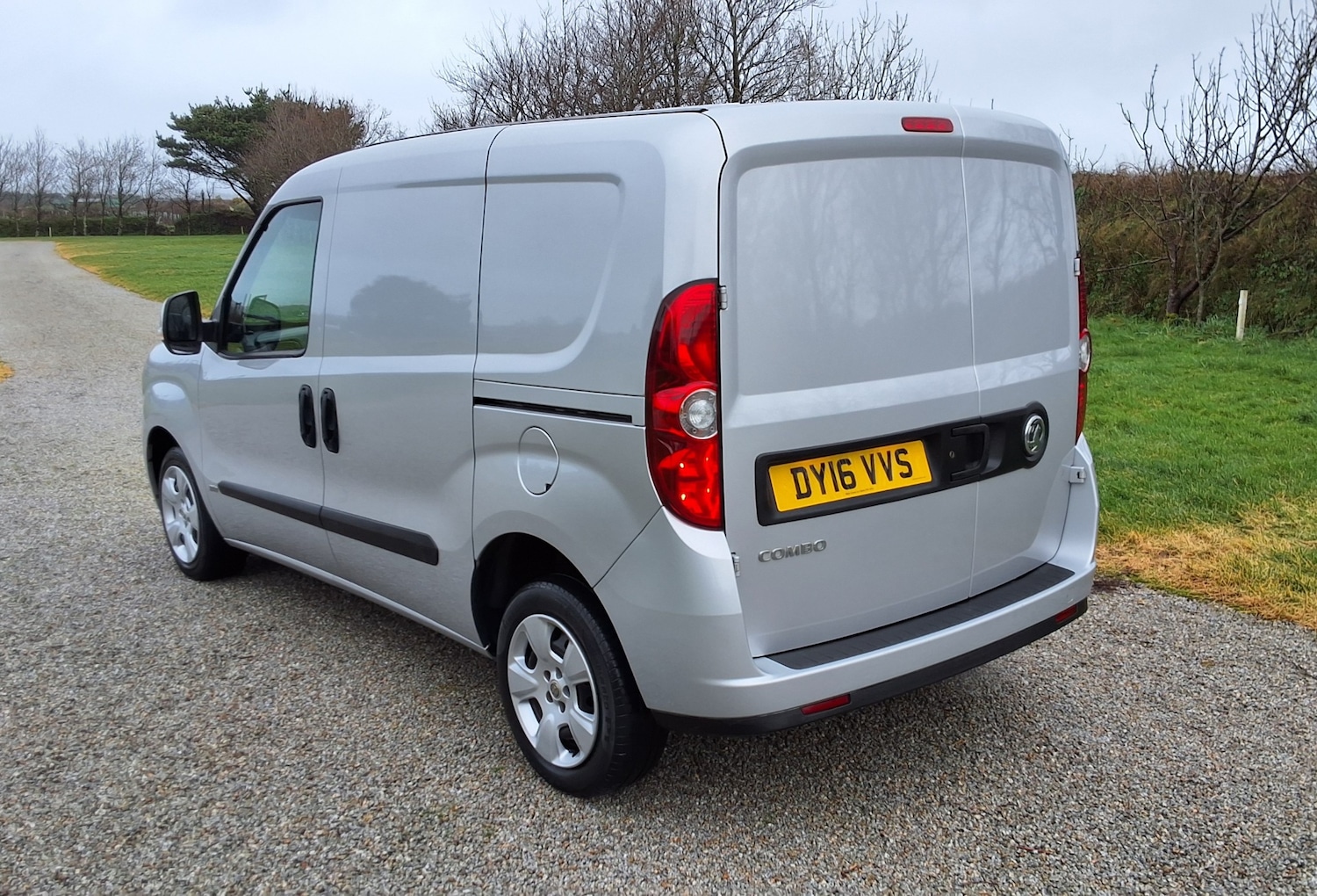 Used Vauxhall Combo 2016 for sale - 77495102: Photo 8