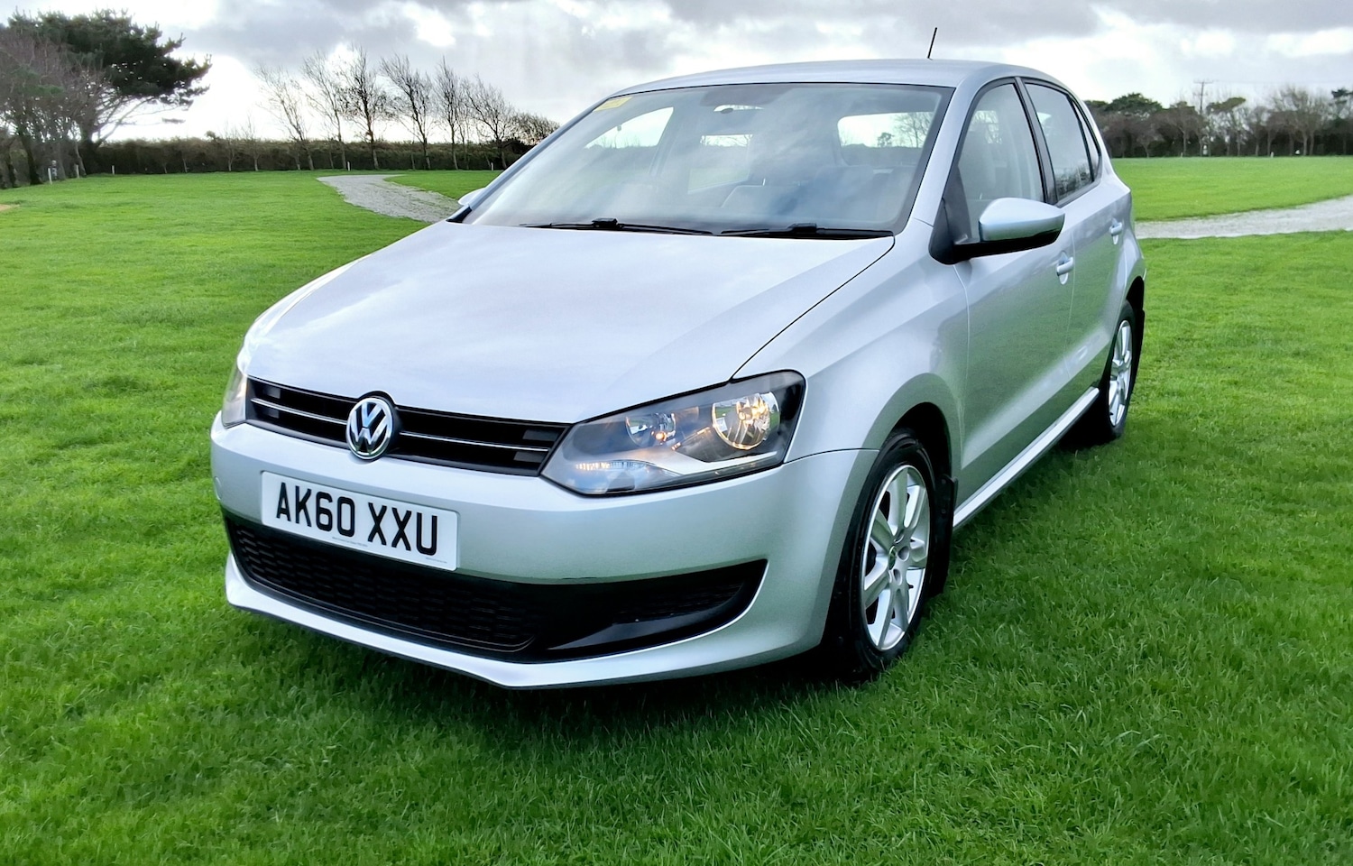 Used Volkswagen Polo 2010 for sale - 76626703: Photo 2