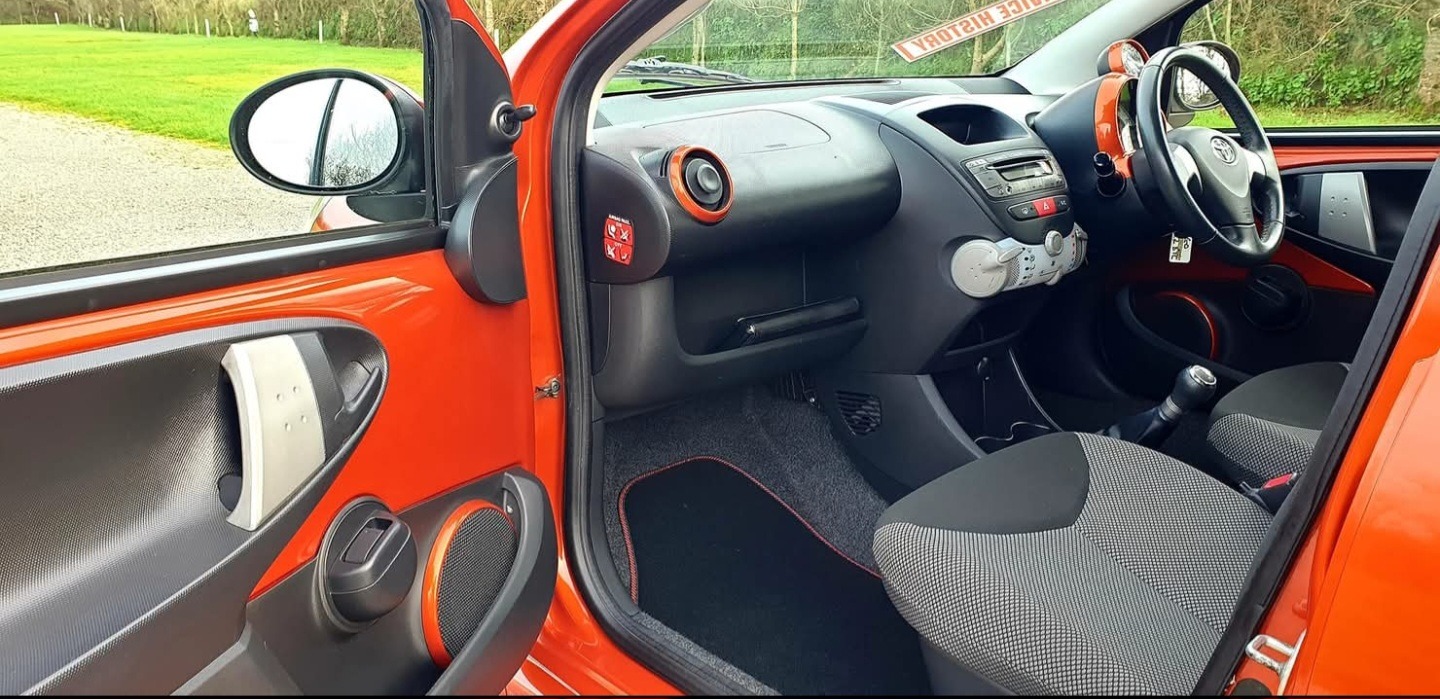 Used Toyota AYGO 2012 for sale - 77536141: Photo 19