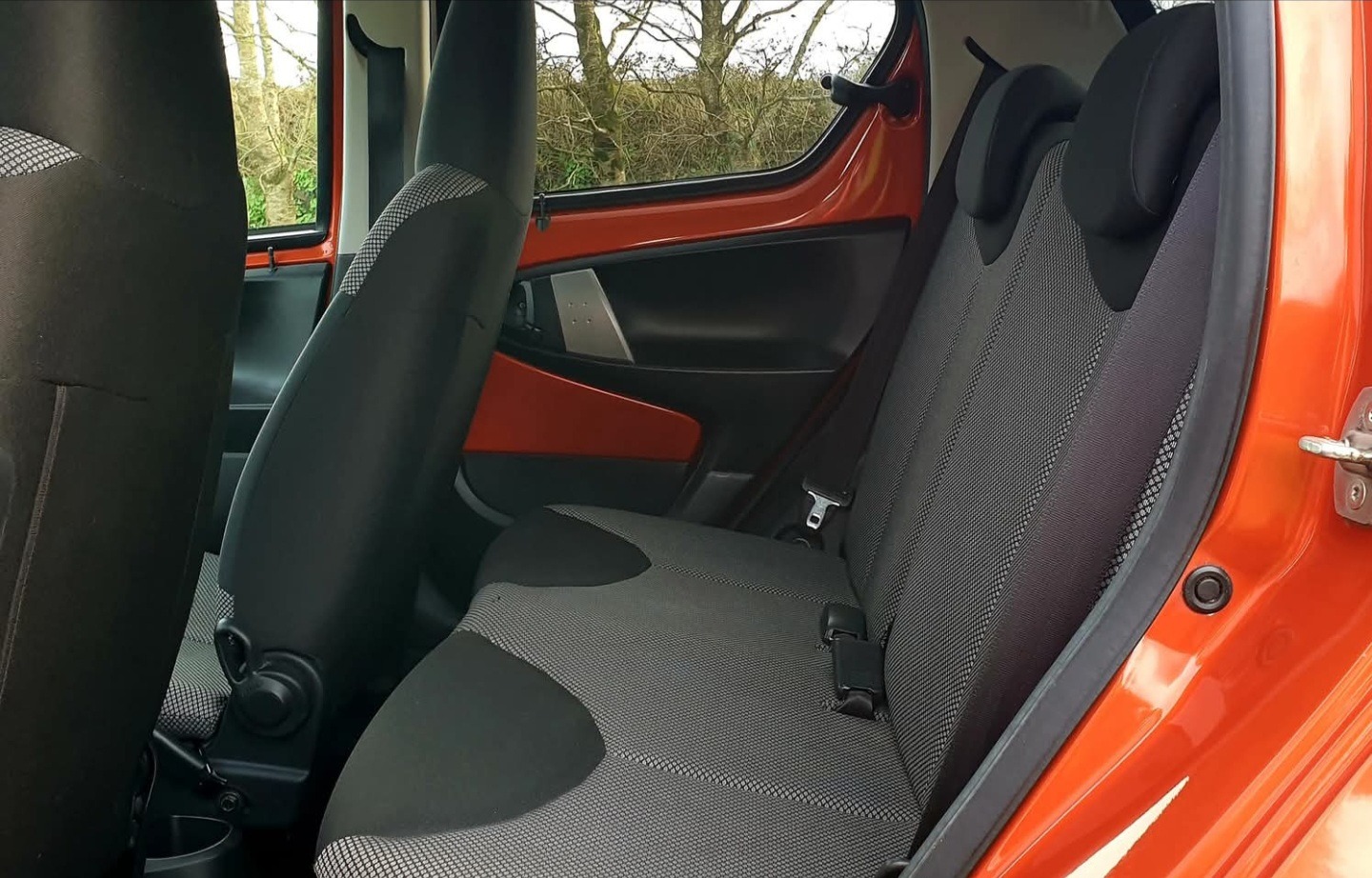 Used Toyota AYGO 2012 for sale - 77536141: Photo 21