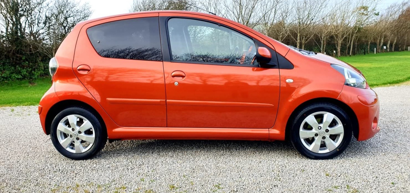 Used Toyota AYGO 2012 for sale - 77536141: Photo 5