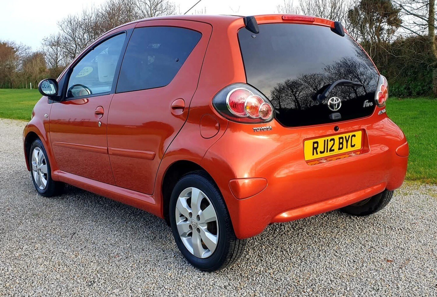Used Toyota AYGO 2012 for sale - 77536141: Photo 9