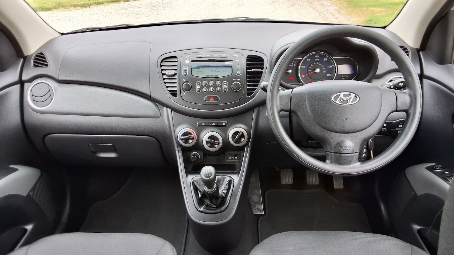 Used Hyundai i10 2013 for sale - 77995427: Photo 16