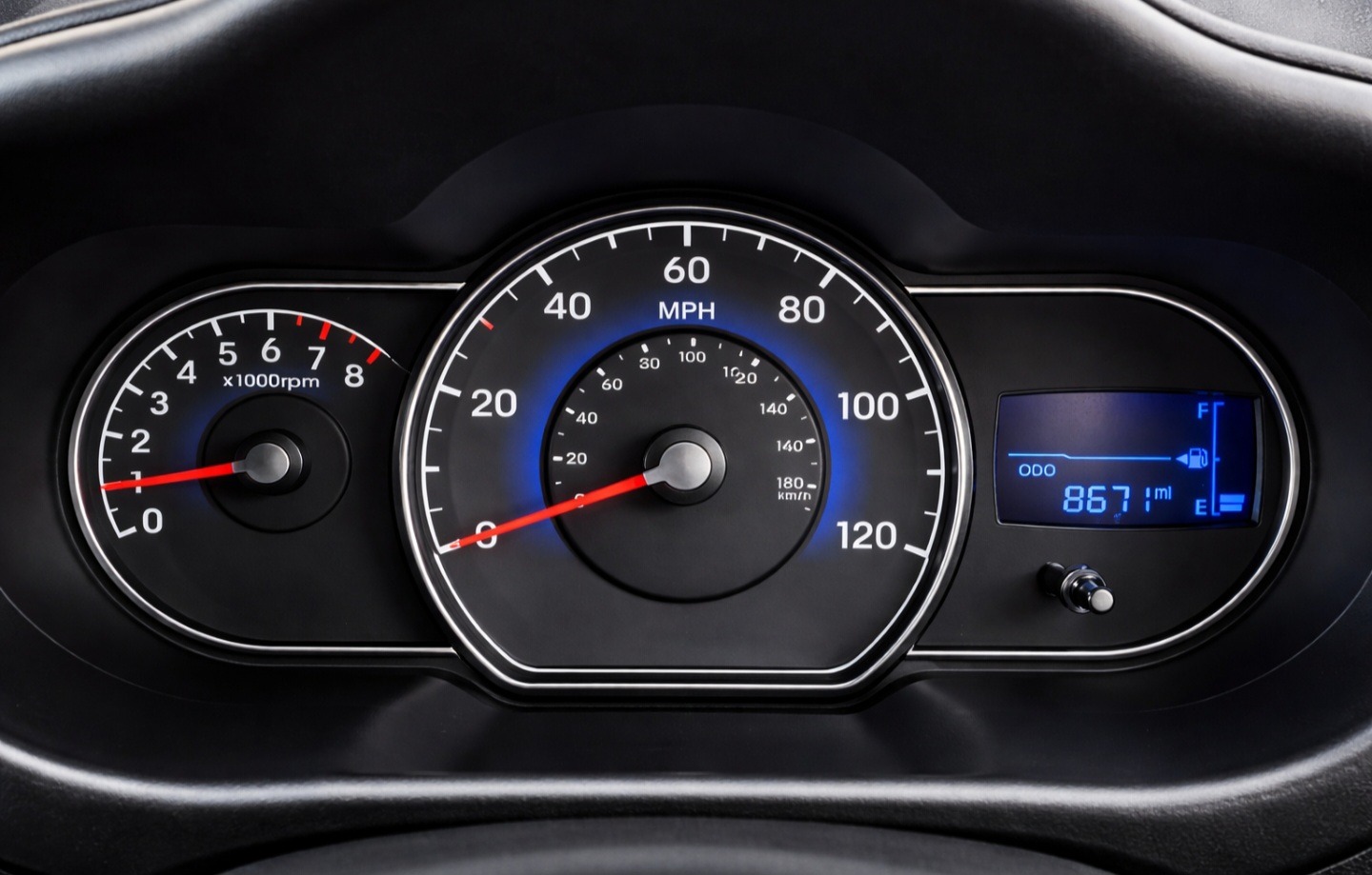 Used Hyundai i10 2013 for sale - 77995427: Photo 2