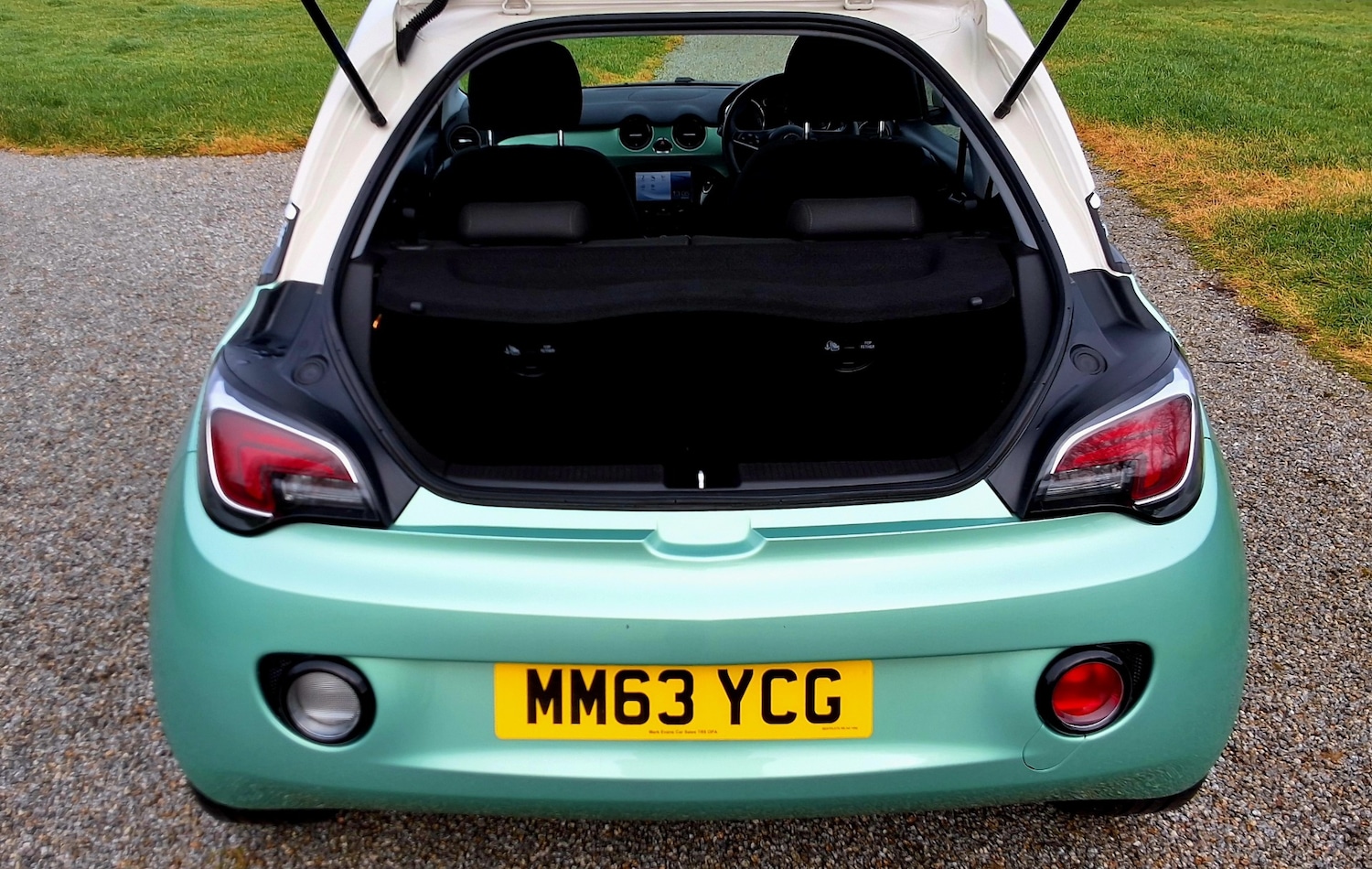 Used Vauxhall ADAM 2014 for sale - 77504899: Photo 8