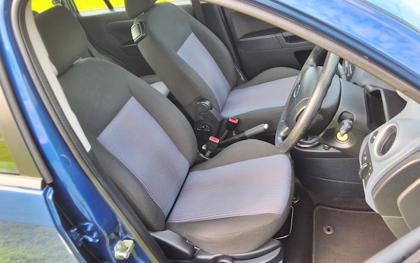 Used Ford Fusion 2010 for sale - 76130350: Photo 18