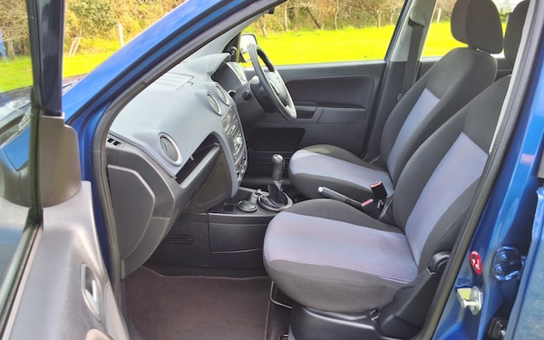 Used Ford Fusion 2010 for sale - 76130350: Photo 21