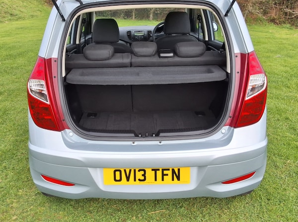 Used Hyundai i10 2013 for sale - 76220337: Photo 7
