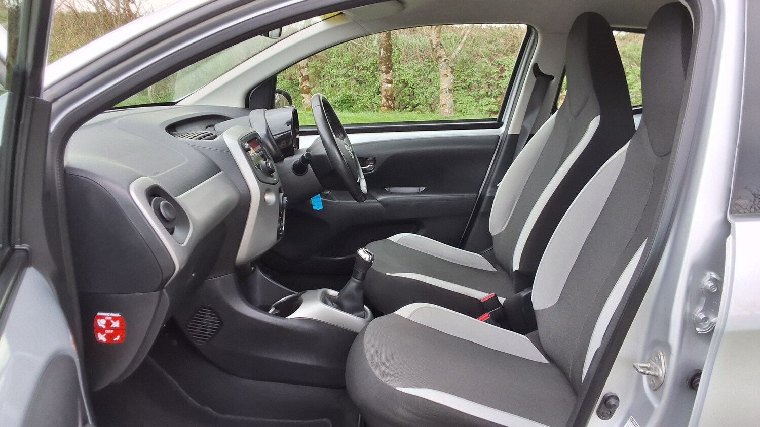 Used Toyota AYGO 2017 for sale - 77873693: Photo 22