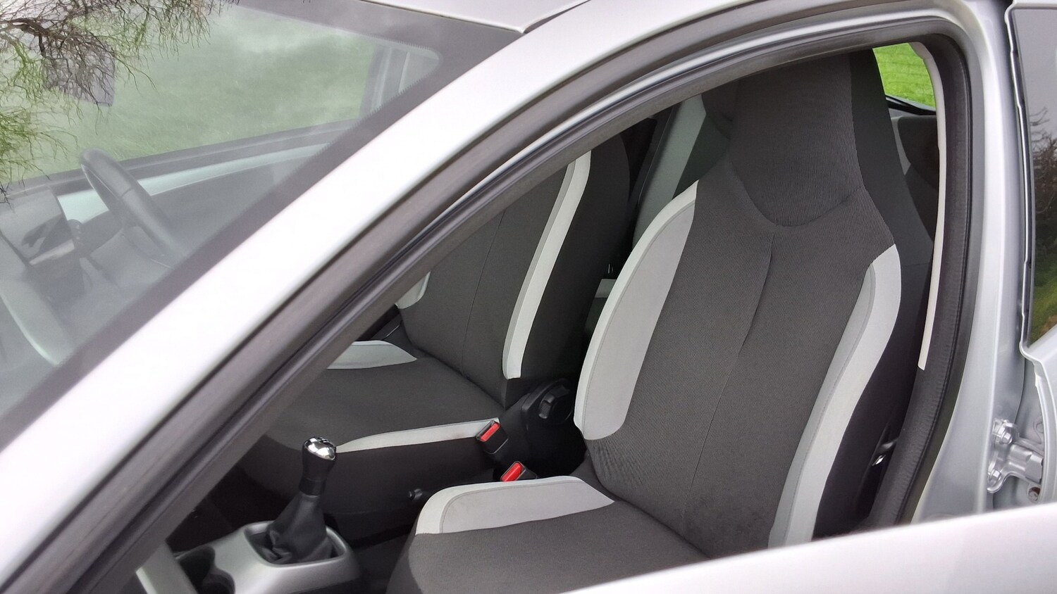 Used Toyota AYGO 2017 for sale - 77873693: Photo 23